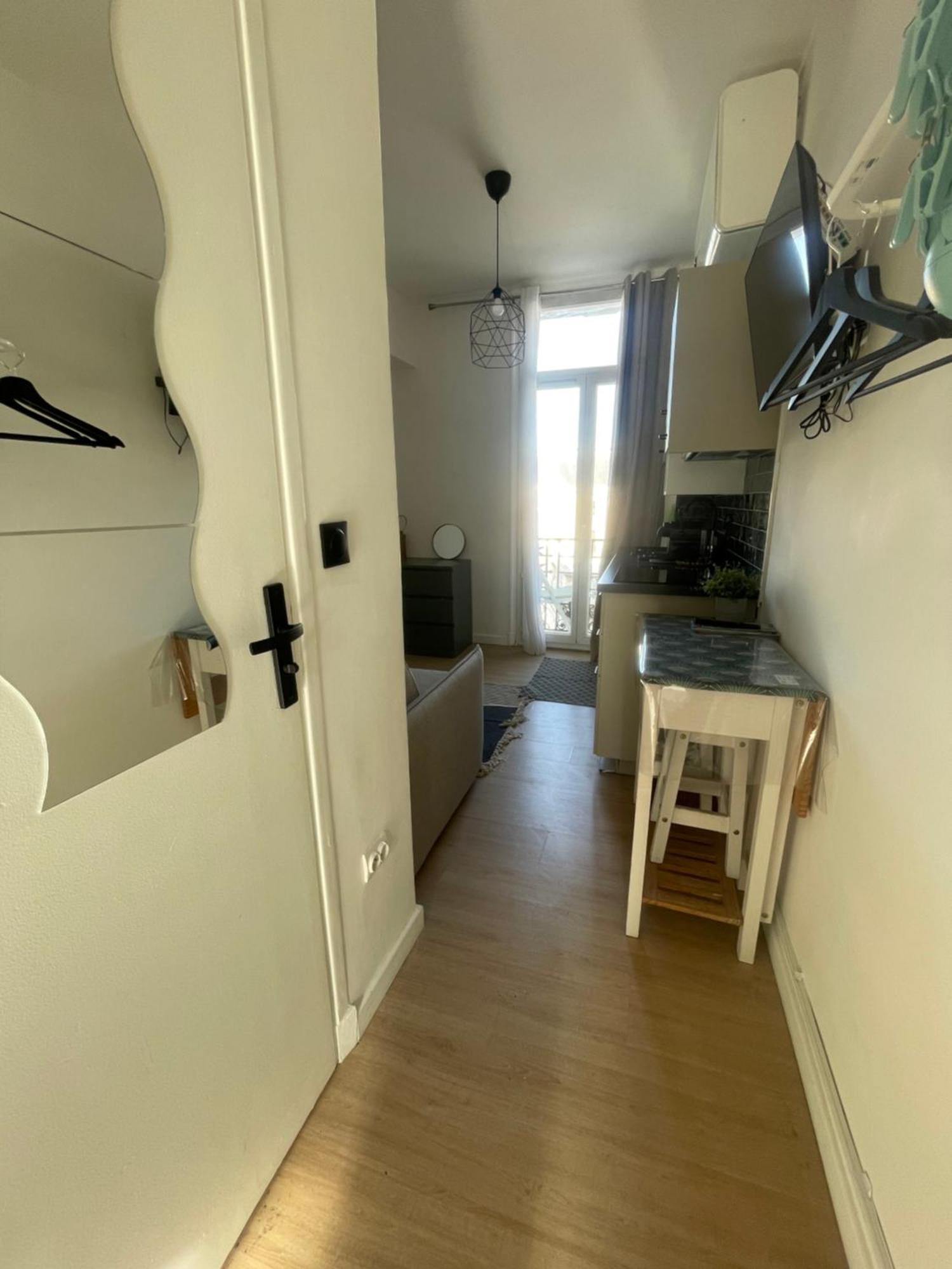 Cosy Studio En Face De La Gare Nizza Kültér fotó
